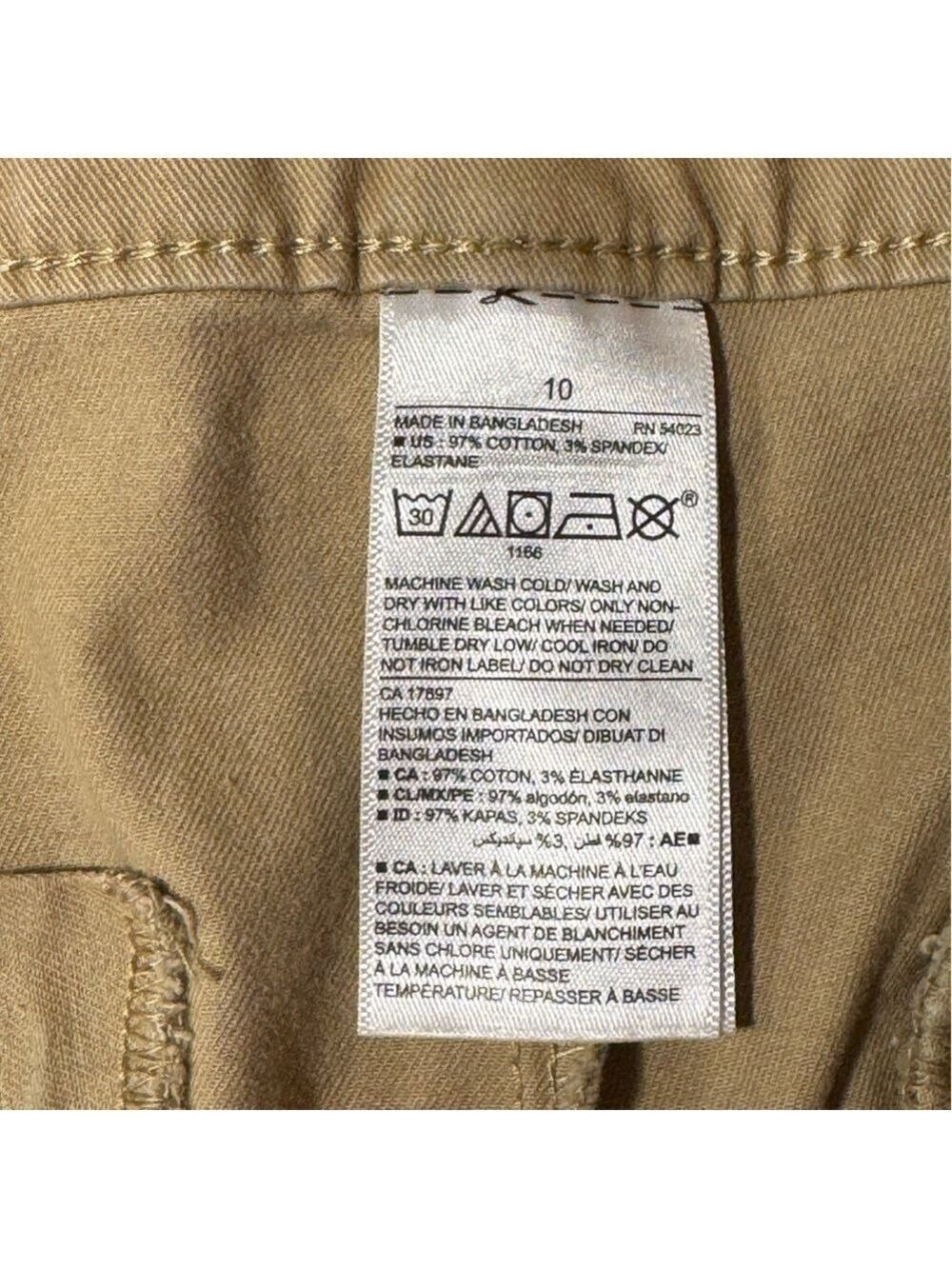 Old Navy Tan Cotton Cargo Pixie Shorts Relaxed Fit - Picture 5 of 6